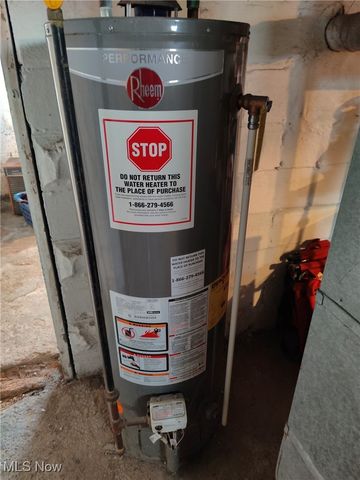 23 Arch Avenue SE, Massillon, OH 44646