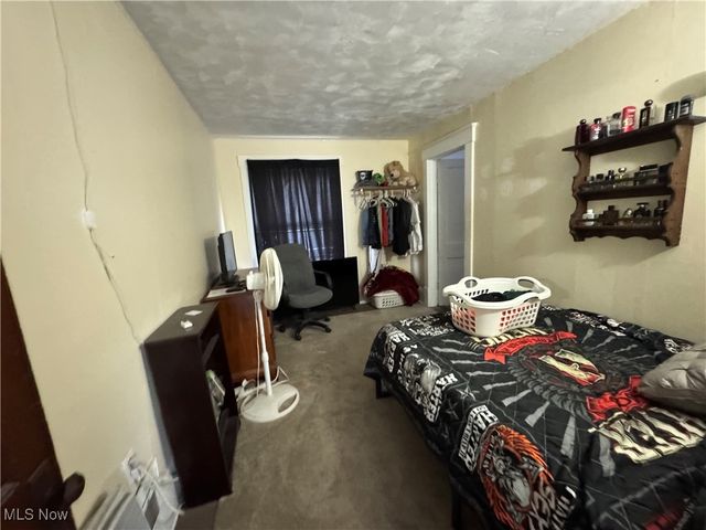 23 Arch Avenue SE, Massillon, OH 44646