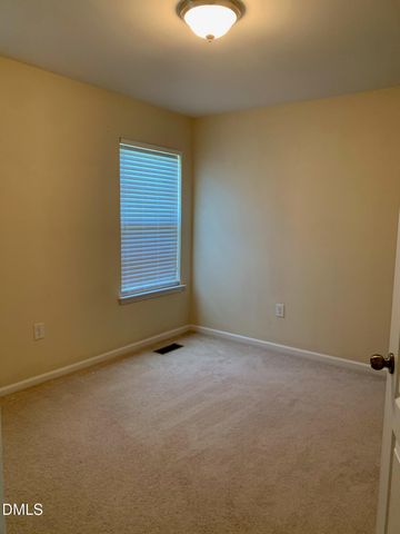 423 Windy Peak Loop Loop, Cary, NC 27519