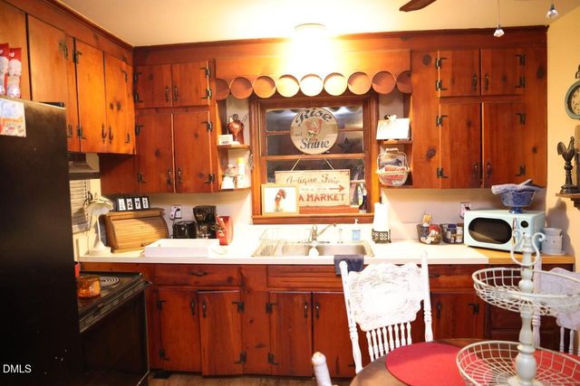 106 Knot Circle, Sanford, NC 27332