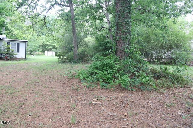 106 Knot Circle, Sanford, NC 27332