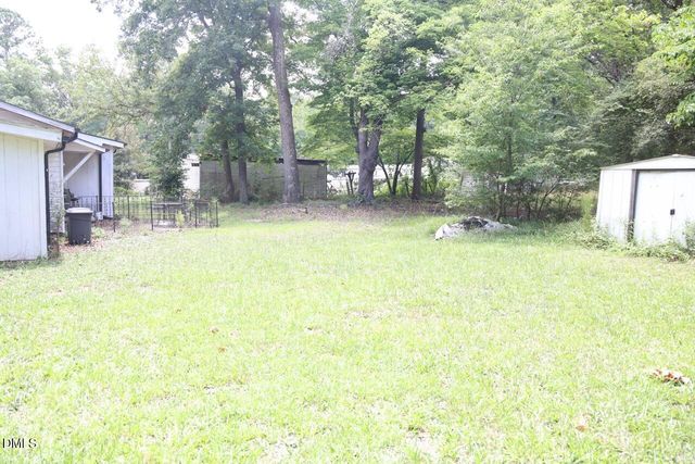 106 Knot Circle, Sanford, NC 27332