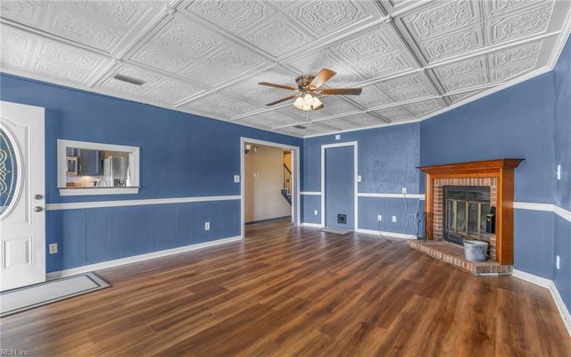 2017 Haviland DR, Virginia Beach, VA 23454