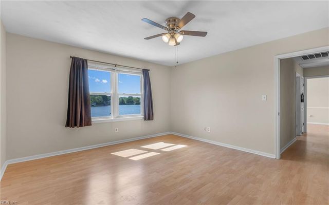 2017 Haviland DR, Virginia Beach, VA 23454