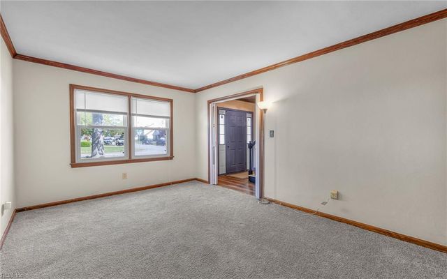 2017 Haviland DR, Virginia Beach, VA 23454