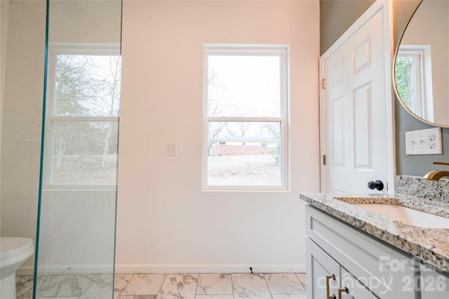 1618 EAVES Road, Shelby, NC 28152