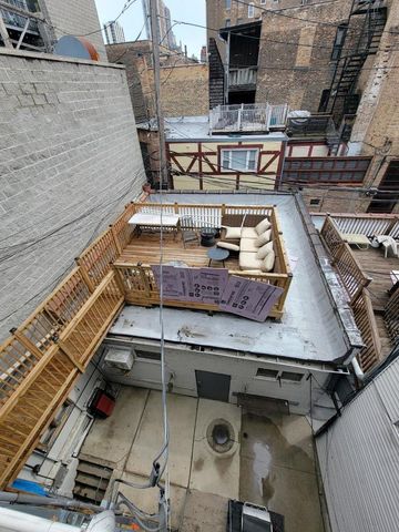 1509 N Wells Street 2, Chicago, IL 60610