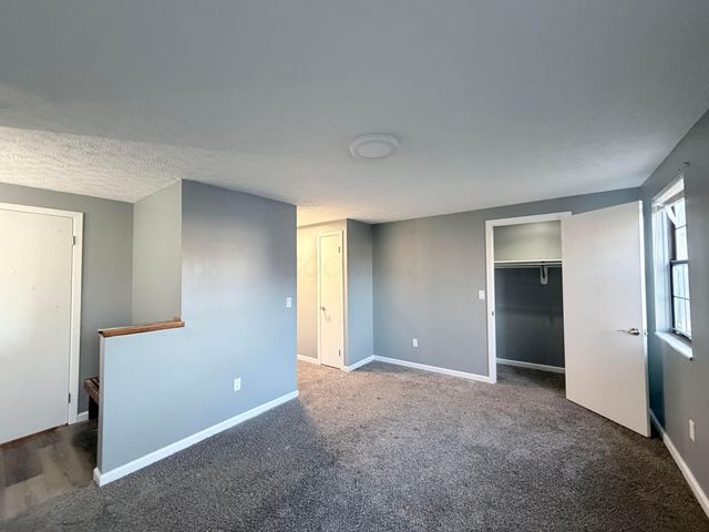 955 Cross Country Drive, F, Columbus, OH 43235