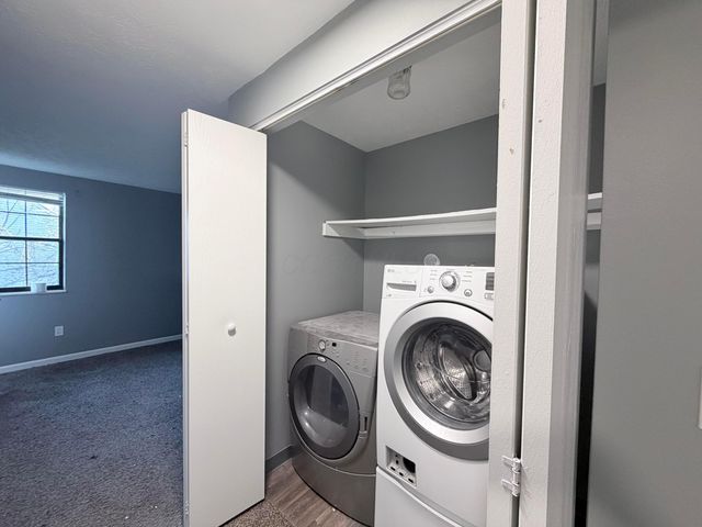 955 Cross Country Drive, F, Columbus, OH 43235