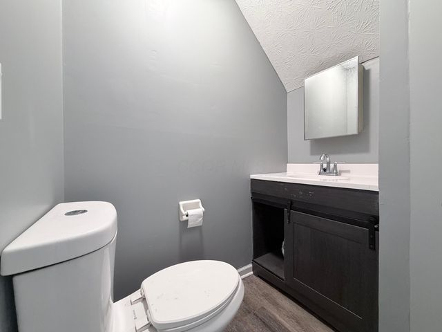 955 Cross Country Drive, F, Columbus, OH 43235