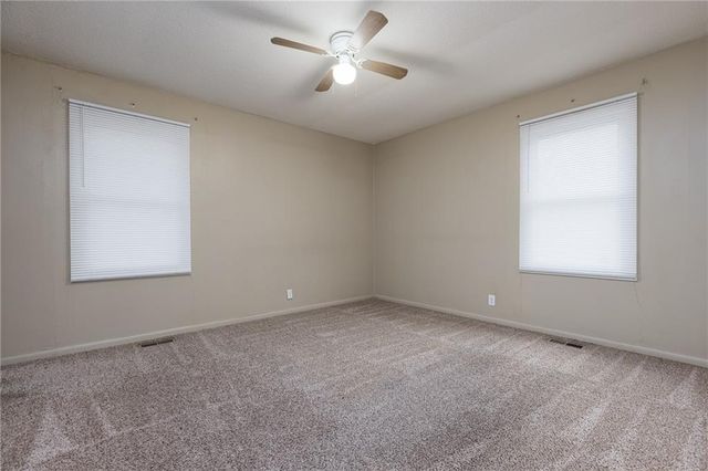 9219 Lewis Avenue, Kansas City, MO 64138