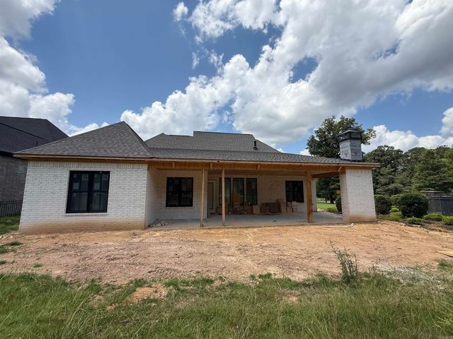 133 Arlington Park Drive, Hot Springs, AR 71901