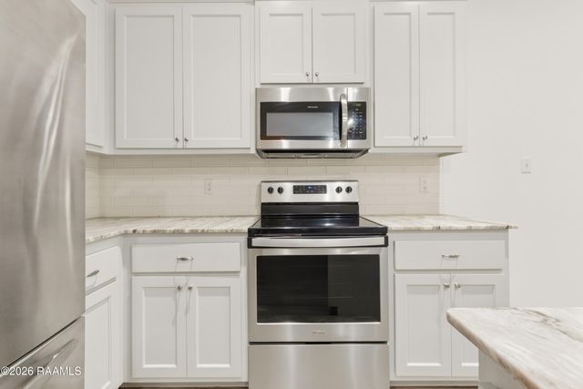 107 Rue Argenteuil Road, Lafayette, LA 70506