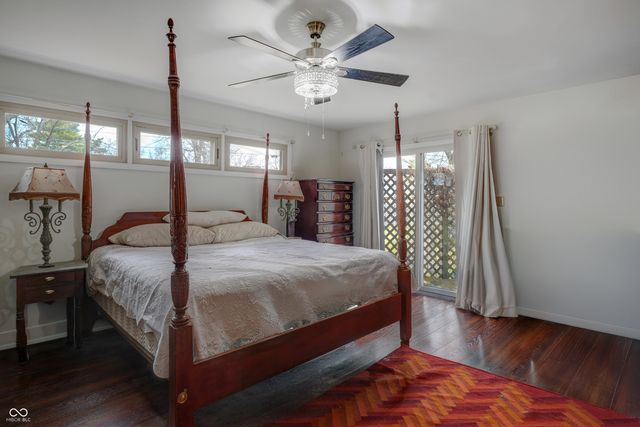 4226 Roselawn Avenue, Columbus, IN 47203