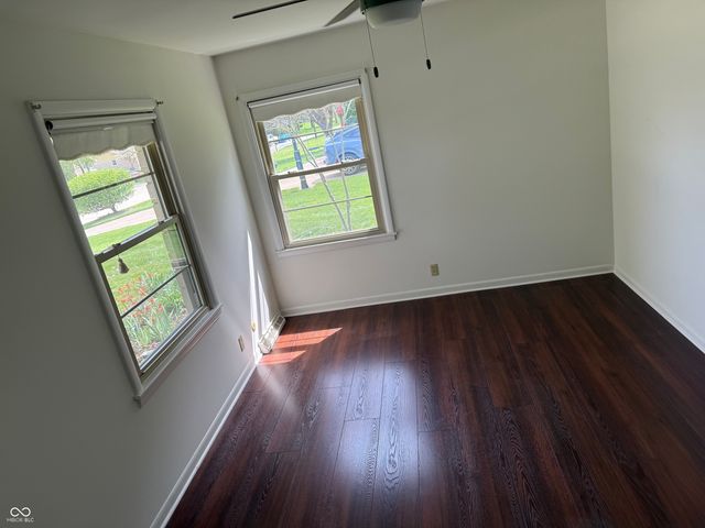 4226 Roselawn Avenue, Columbus, IN 47203