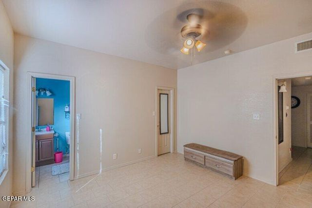 671 Teichelkamp Drive, Horizon City, TX 79928