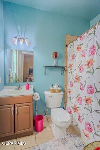 671 Teichelkamp Drive, Horizon City, TX 79928