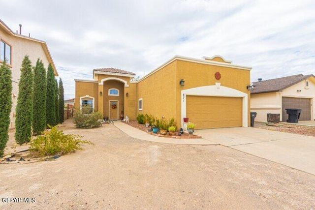 671 Teichelkamp Drive, Horizon City, TX 79928