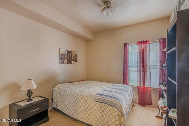 671 Teichelkamp Drive, Horizon City, TX 79928