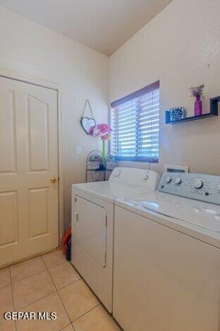 671 Teichelkamp Drive, Horizon City, TX 79928