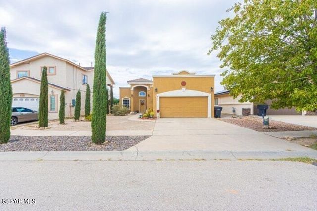 671 Teichelkamp Drive, Horizon City, TX 79928