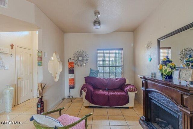 671 Teichelkamp Drive, Horizon City, TX 79928