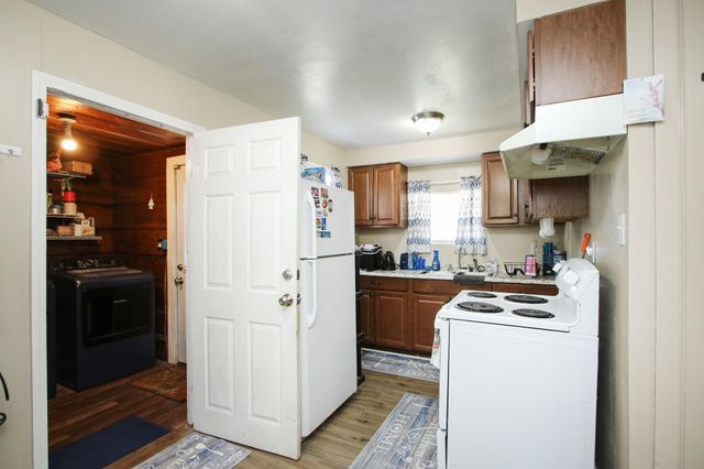 7610 Moore Road, Pattison, TX 77423