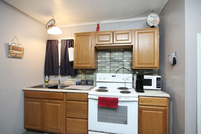 7610 Moore Road, Pattison, TX 77423