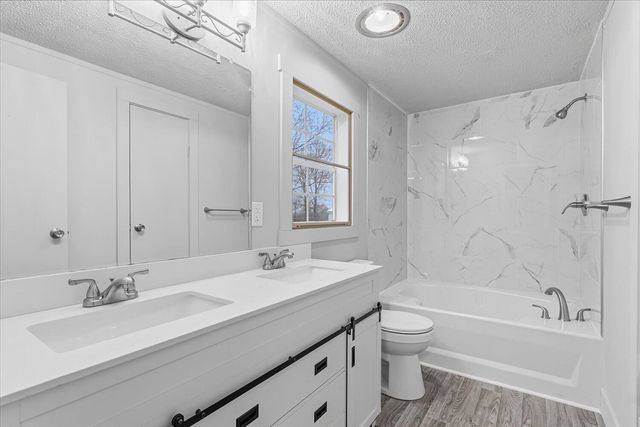 205 Monroe Street, Augusta, MI 49012