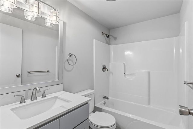 205 Monroe Street, Augusta, MI 49012