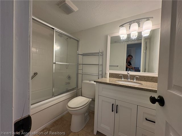 4410 Lafayette Avenue, Sebring, FL 33875
