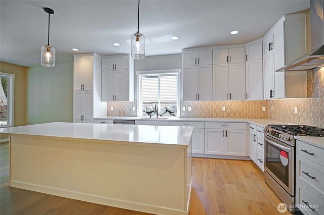 27010 36th Avenue NW, Stanwood, WA 98292