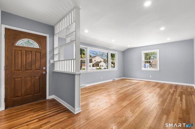 215 Wellington Street, Stratford, CT 06615