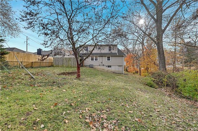 1406 NE 52nd Terrace, Kansas City, MO 64118