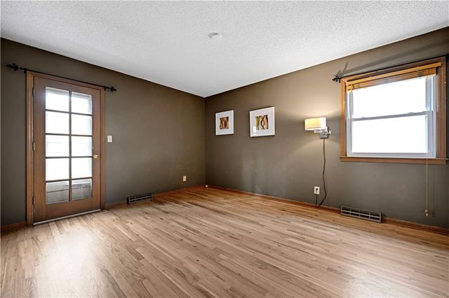 1406 NE 52nd Terrace, Kansas City, MO 64118