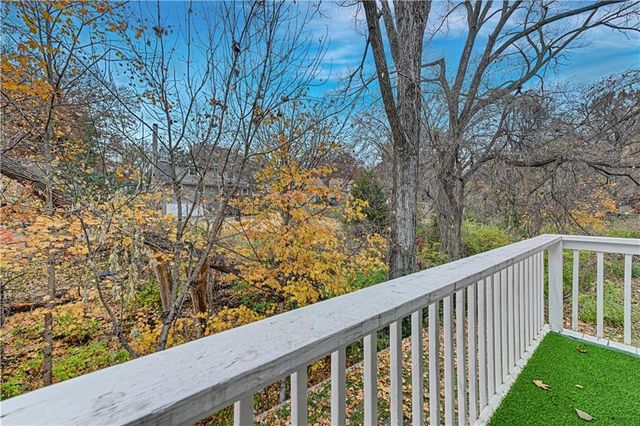 1406 NE 52nd Terrace, Kansas City, MO 64118