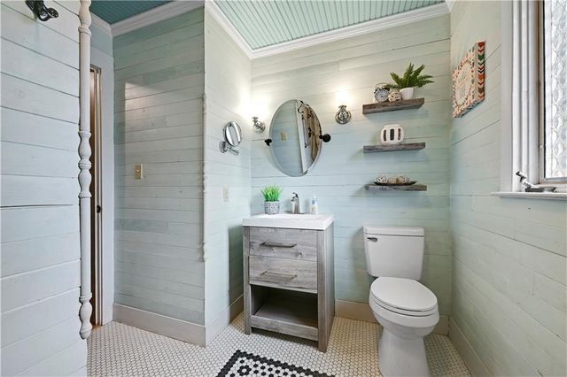 1406 NE 52nd Terrace, Kansas City, MO 64118