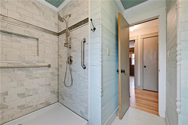 1406 NE 52nd Terrace, Kansas City, MO 64118