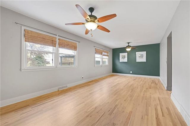 1406 NE 52nd Terrace, Kansas City, MO 64118