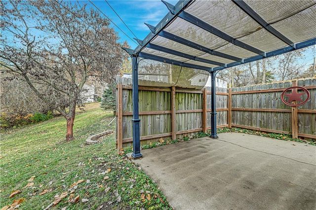 1406 NE 52nd Terrace, Kansas City, MO 64118