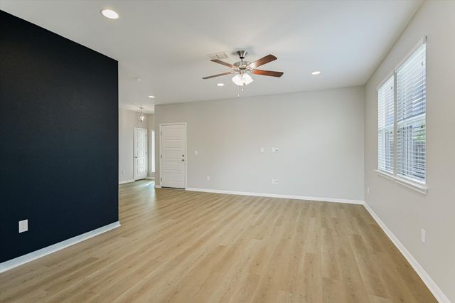 10317 Laurie LN, Austin, TX 78747