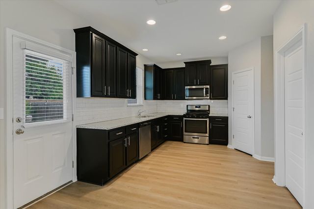 10317 Laurie LN, Austin, TX 78747