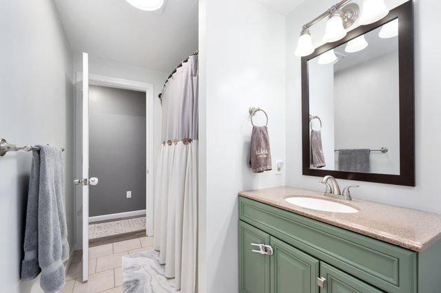 17 Colony Avenue, Buzzards Bay, MA 02532