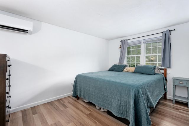 17 Colony Avenue, Buzzards Bay, MA 02532