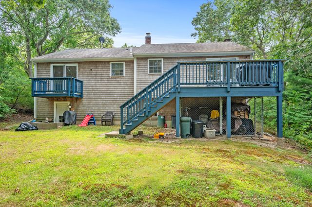 17 Colony Avenue, Buzzards Bay, MA 02532