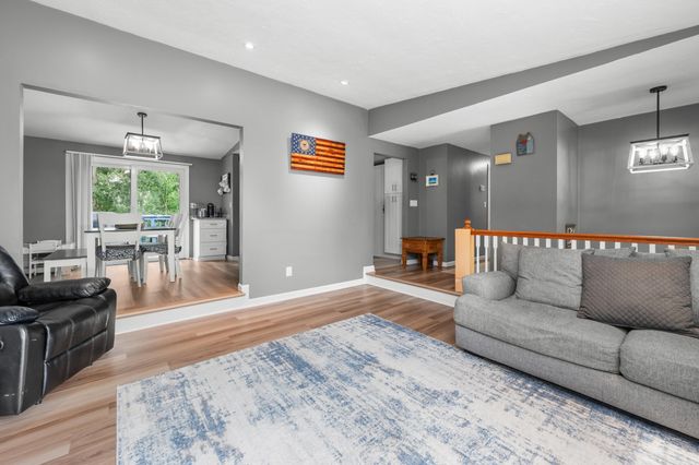 17 Colony Avenue, Buzzards Bay, MA 02532