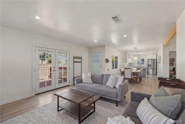 910 Arwin Street, Pasadena, CA 91103