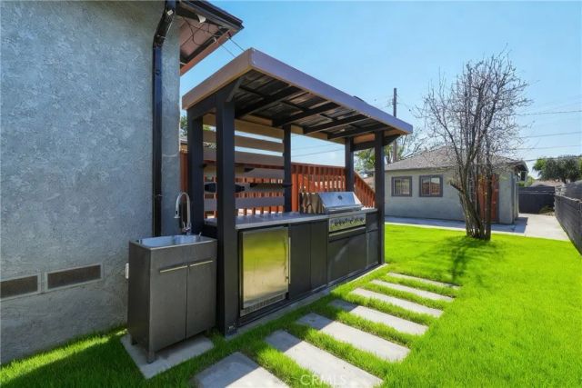 910 Arwin Street, Pasadena, CA 91103