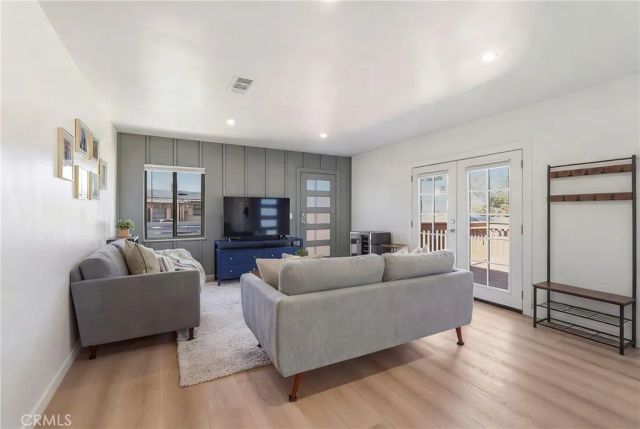 910 Arwin Street, Pasadena, CA 91103