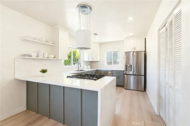 910 Arwin Street, Pasadena, CA 91103